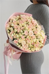 51 кустовая роза нежный микс 2438