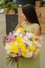 31 кустовая хризантема микс в крафте - фото 4808