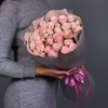 9 кустовых роз в упаковке - фото 5610
