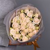 5 кустовых роз в упаковке - фото 5638