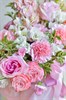 Шляпная коробка мини из роз, гвоздик и маттиолы - фото 6955