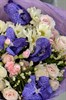 Букет "Летнее пробуждение" из кустовых роз, хризантем и других цветов. - фото 6981