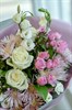 Букет с хризантемами, эустомой и розами - фото 7014