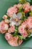 Букет с пионовидными розами и орхидеями - фото 7124