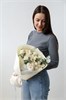 11 кустовых роз с эвкалиптом кремовые 2488